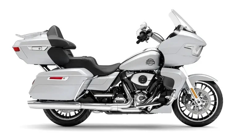 White Onyx Pearl Chrome Trim