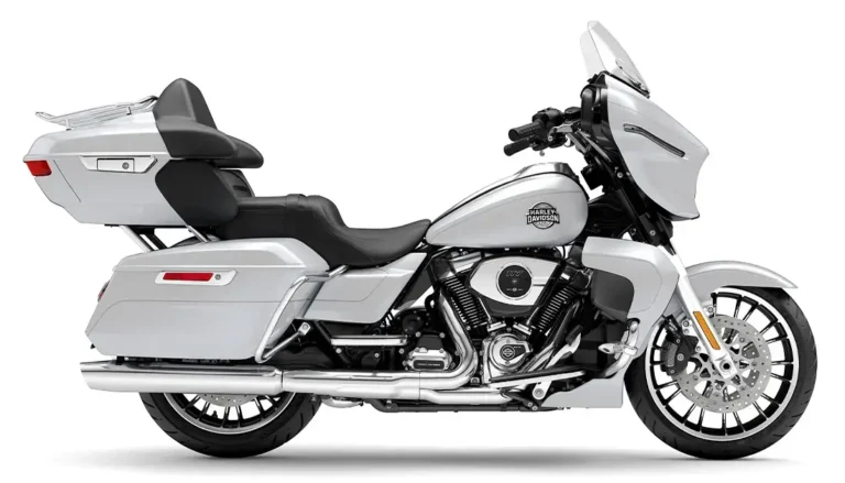 White Onyx Pearl Chrome Trim